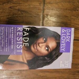 Dark & Lovely Fade Resist Hair Color Jet Black